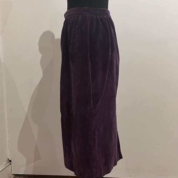 Purple corduroyed, pencil skirt - Picture 12 of 15